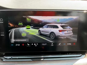 Skoda Octavia Combi 2.0 TDI 4x4 Scout | Thumbnail 16 von 27