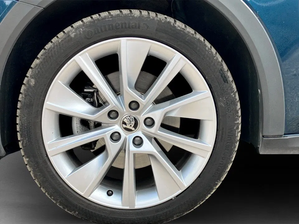 Skoda Octavia Combi 2.0 TDI 4x4 Scout | Bild 7 von 27