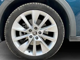 Skoda Octavia Combi 2.0 TDI 4x4 Scout | Thumbnail 7 von 27