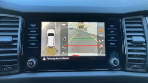 Skoda Kodiaq 2.0 TDI 4x4 Sportline | Thumbnail 19 von 28