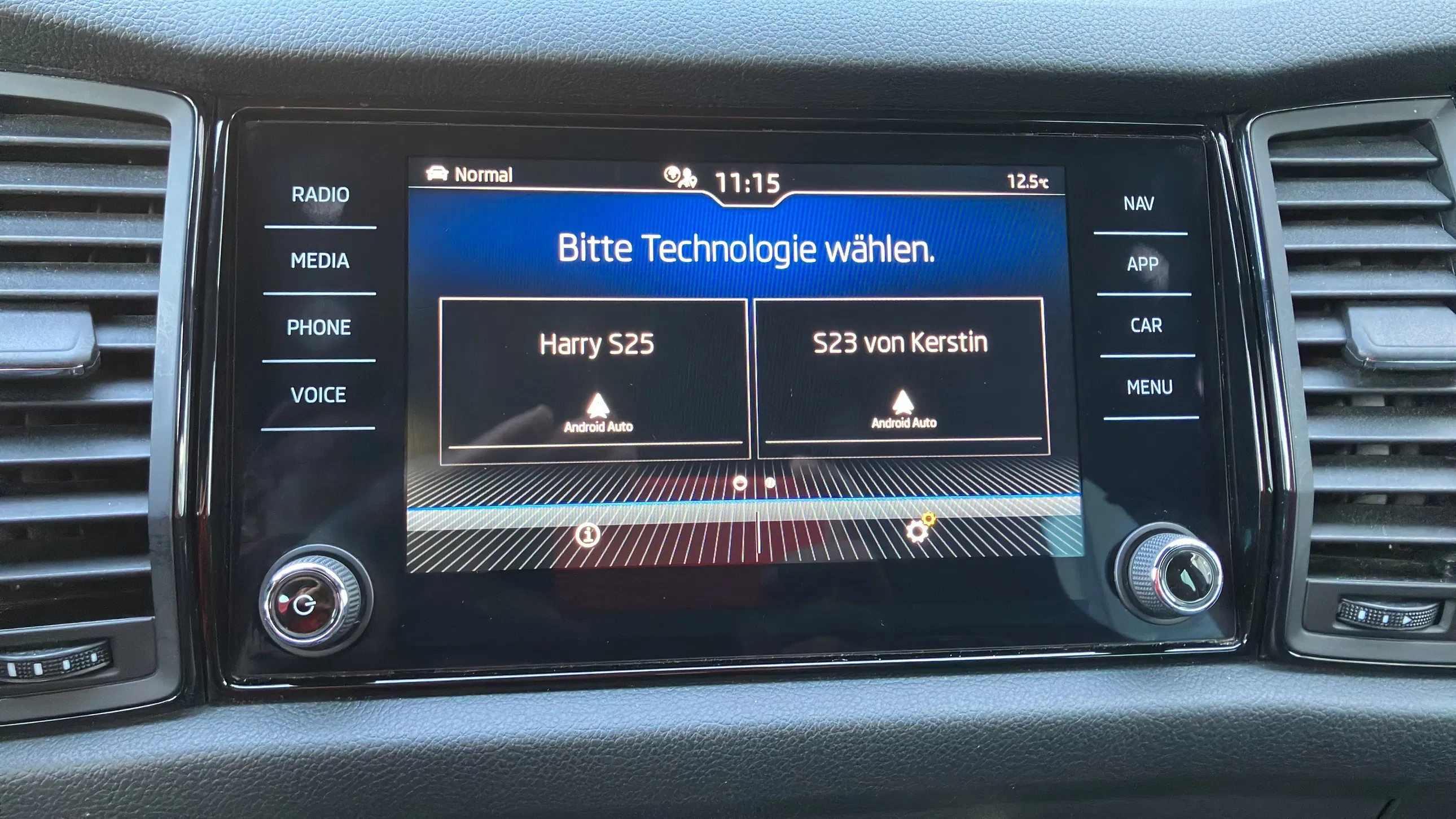 Skoda Kodiaq 2.0 TDI 4x4 Sportline | Bild 21 von 28