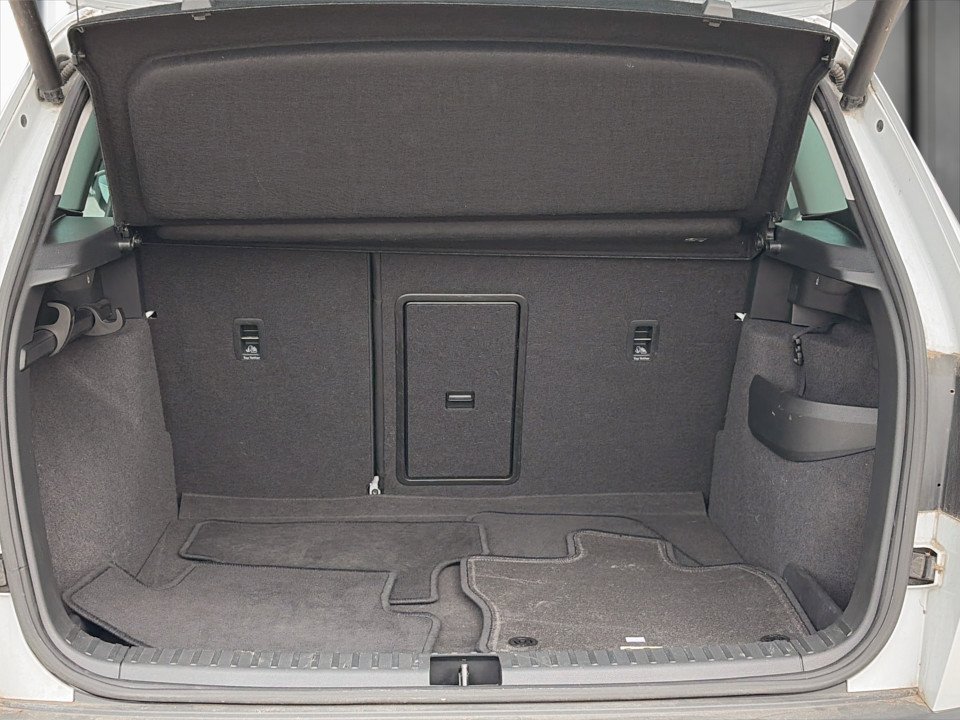 Skoda Karoq 2.0 TDI 4x4 Style SC | Bild 14 von 25