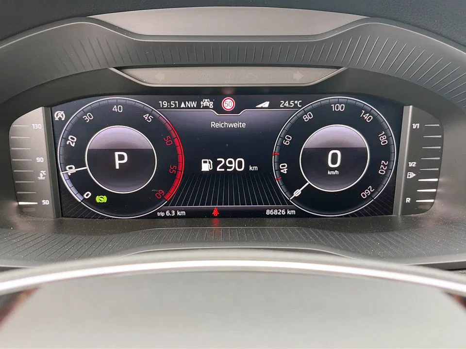 Skoda Karoq 2.0 TDI 4x4 Style SC | Bild 19 von 25