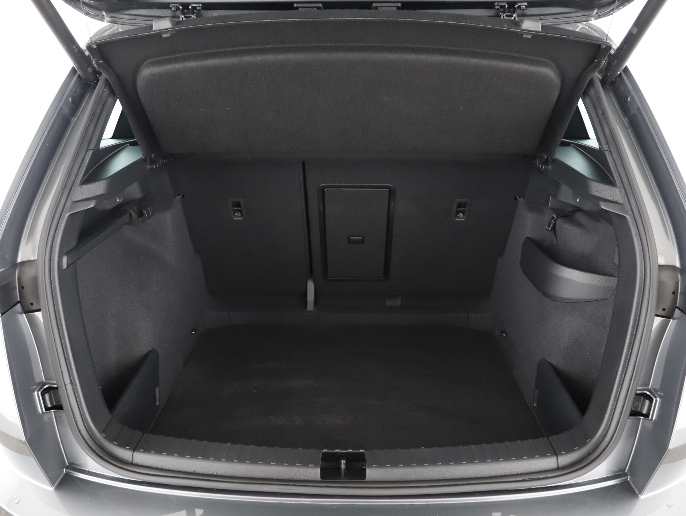 Skoda Karoq 2.0 TDI 4x4 Sportline | Bild 17 von 25