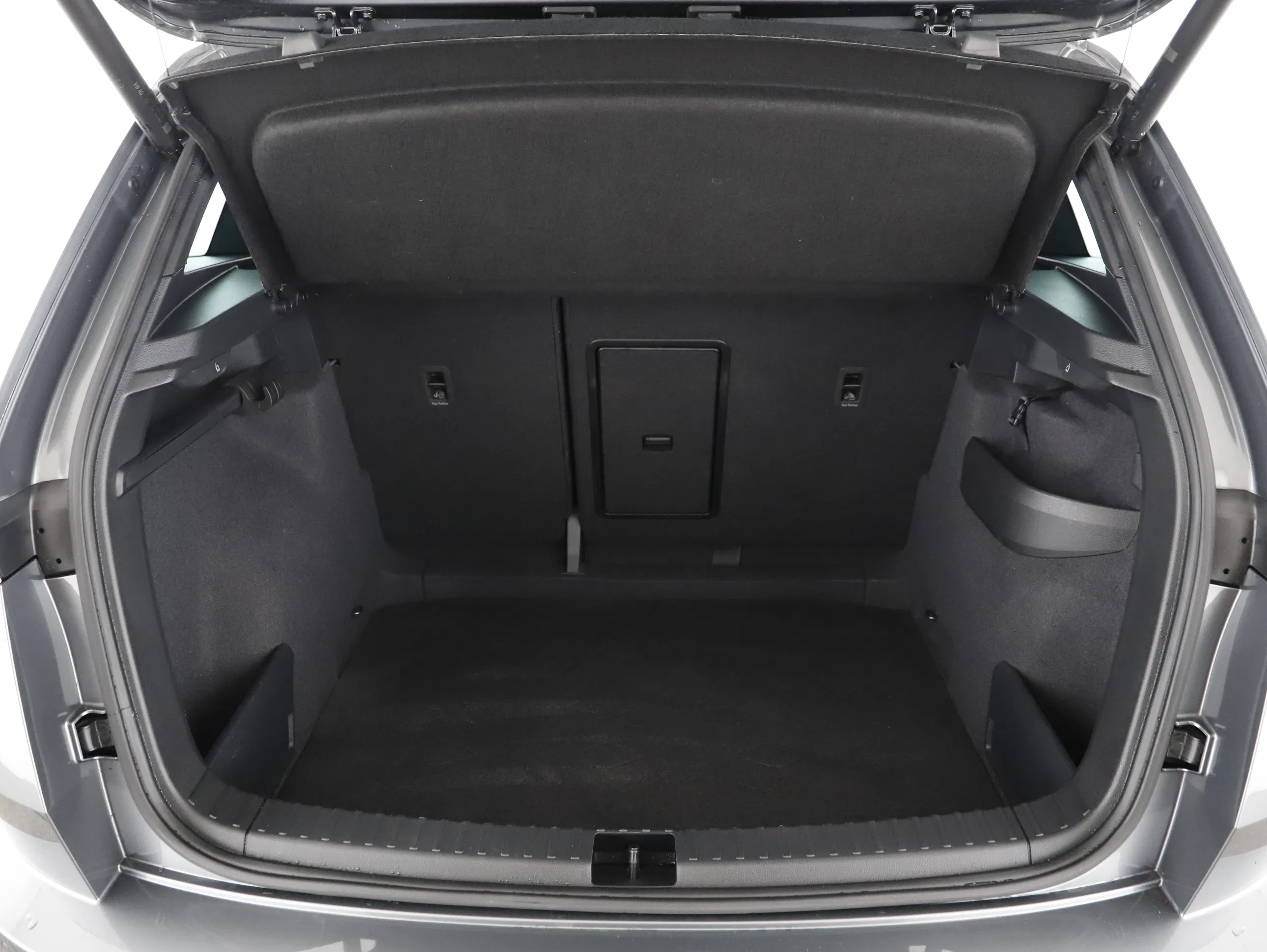 Skoda Karoq 2.0 TDI 4x4 Sportline | Bild 17 von 25