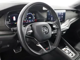 Skoda Octavia Combi 2.0 TDI 4x4 RS | Thumbnail 4 von 23