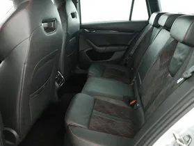 Skoda Octavia Combi RS TDI DSG | Thumbnail 11 von 30