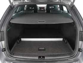 Skoda Octavia Combi 2.0 TDI RS | Thumbnail 19 von 24