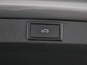 Skoda Octavia Combi 2.0 TDI RS | Thumbnail 20 von 24