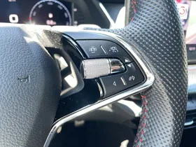 Skoda Octavia Combi 2.0 TDI RS | Thumbnail 12 von 29