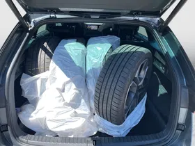 Skoda Octavia Combi 2.0 TDI RS | Thumbnail 25 von 29