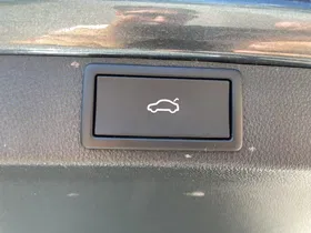 Skoda Octavia Combi 2.0 TDI RS | Thumbnail 26 von 29