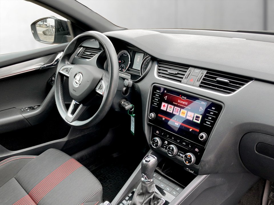 Skoda Octavia Combi 2.0 TDI 4X4 Style DSG | Bild 12 von 28