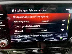 Skoda Octavia Combi 2.0 TDI 4X4 Style DSG | Thumbnail 27 von 28