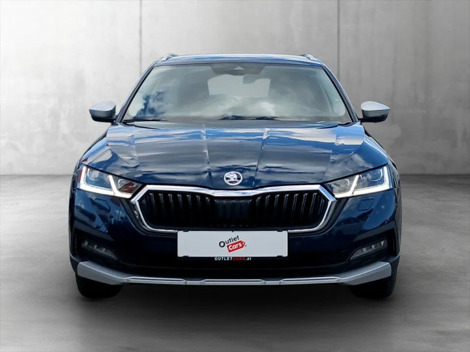 Skoda Octavia Combi 2.0 TDI 4x4 Scout | Bild 5 von 25
