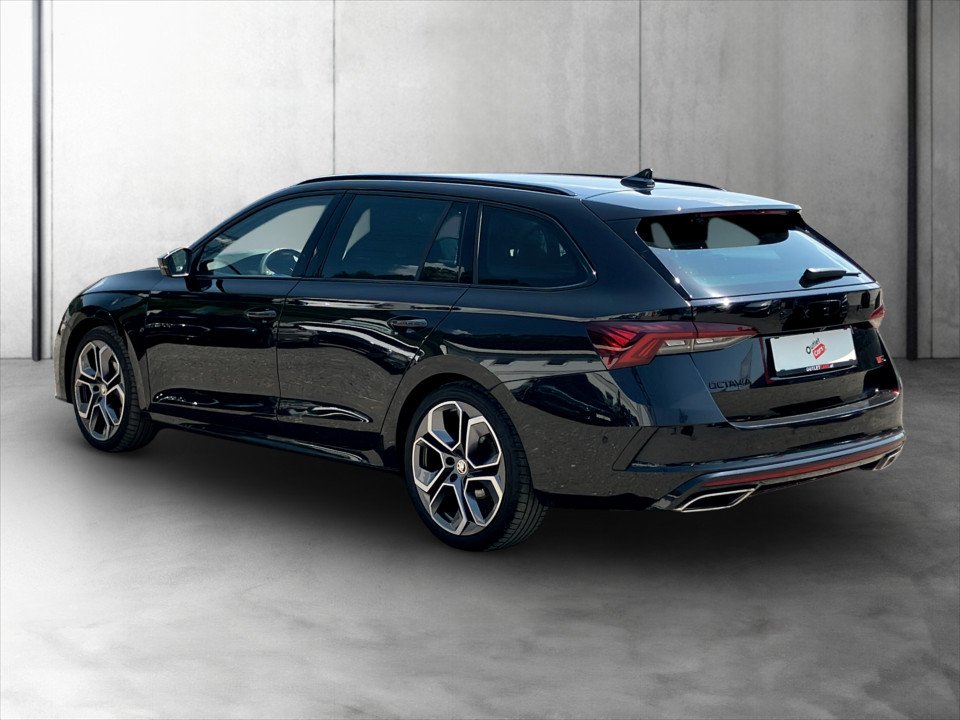 Skoda Octavia Combi 2.0 TDI 4x4 RS | Bild 4 von 6
