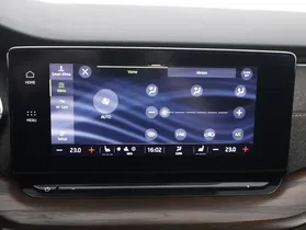 Skoda Octavia Combi Scout 4X4 2.0 TDI DSG | Thumbnail 10 von 23