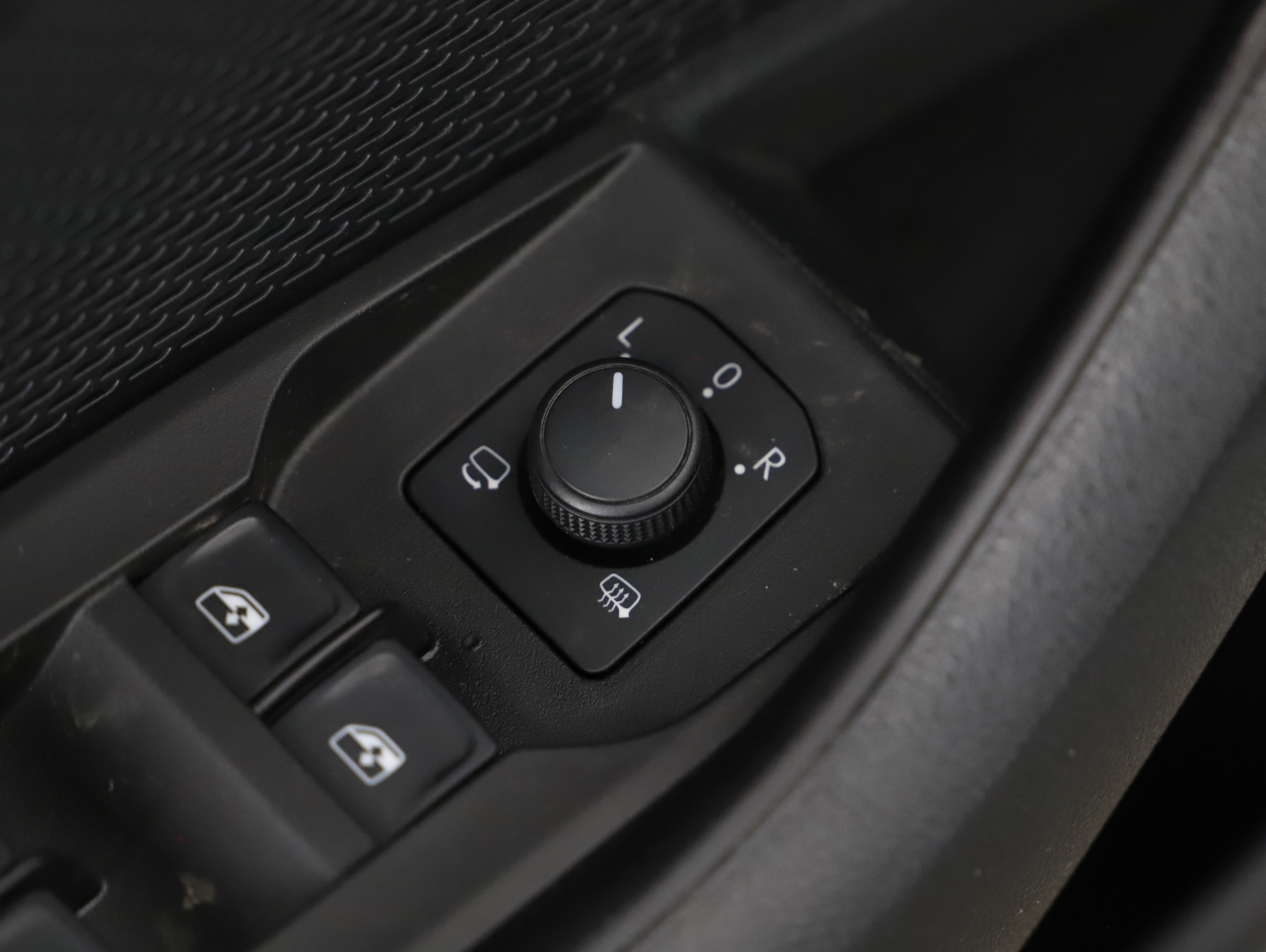 Skoda Octavia Combi Scout 4X4 2.0 TDI DSG | Bild 16 von 23