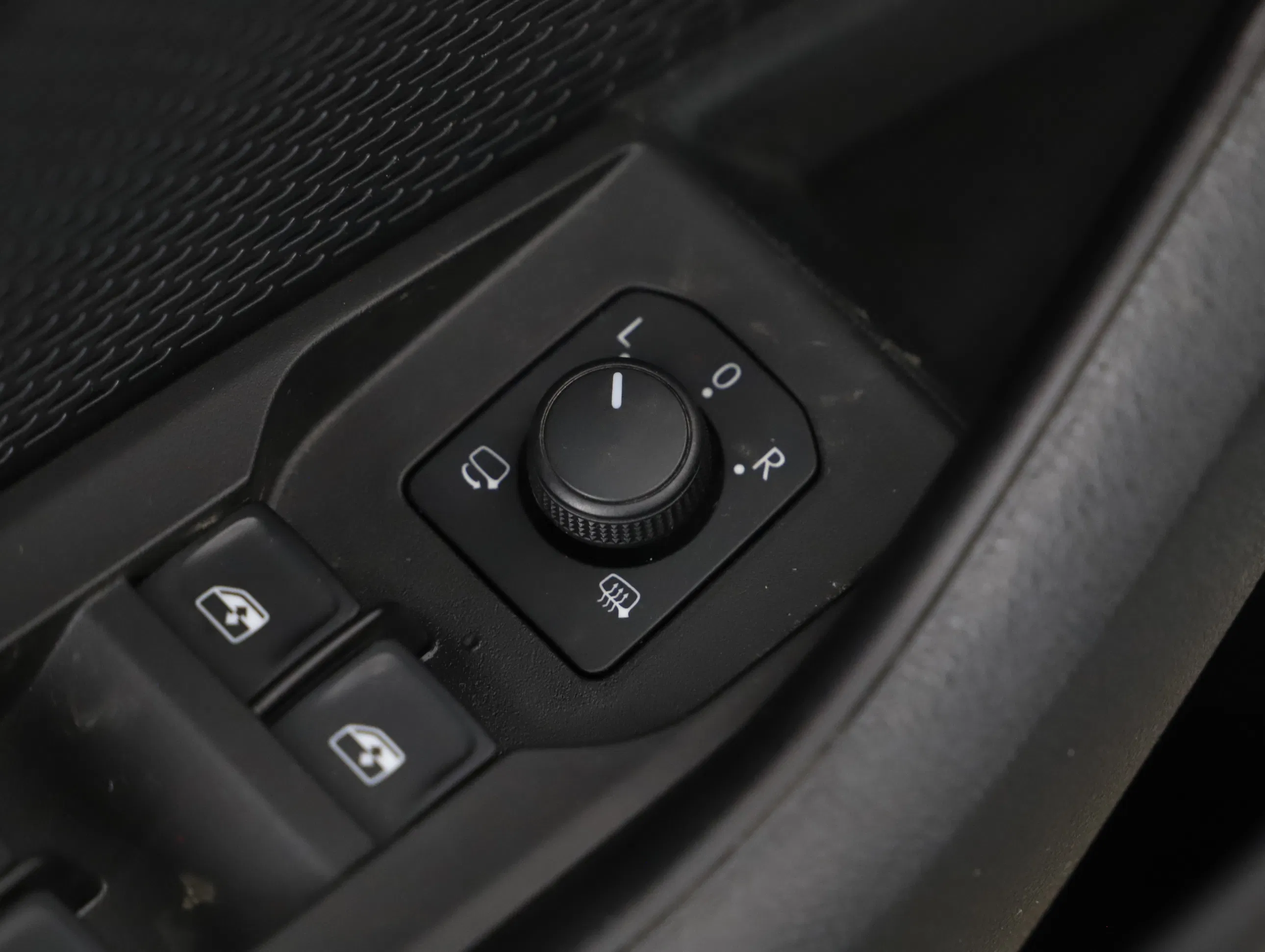 Skoda Octavia Combi Scout 4X4 2.0 TDI DSG | Bild 16 von 23