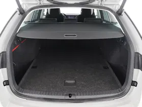 Skoda Octavia Combi Scout 4X4 2.0 TDI DSG | Thumbnail 17 von 23