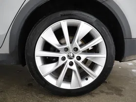 Skoda Octavia Combi Scout 4X4 2.0 TDI DSG | Thumbnail 21 von 23