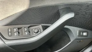 Skoda Octavia Combi 2.0 TDI 4x4 RS | Thumbnail 9 von 26