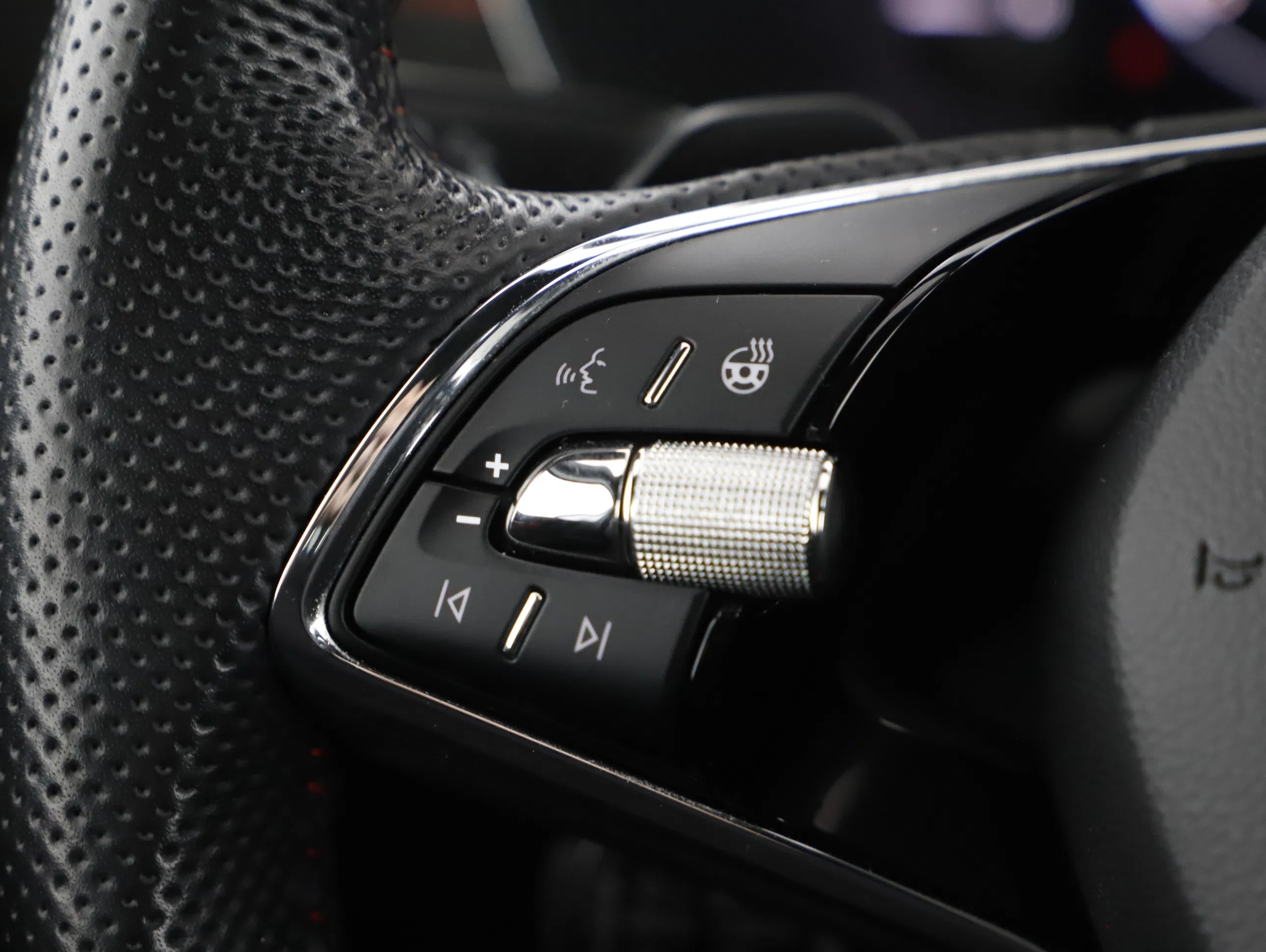 Skoda Octavia Combi 2.0 TDI RS | Bild 10 von 24