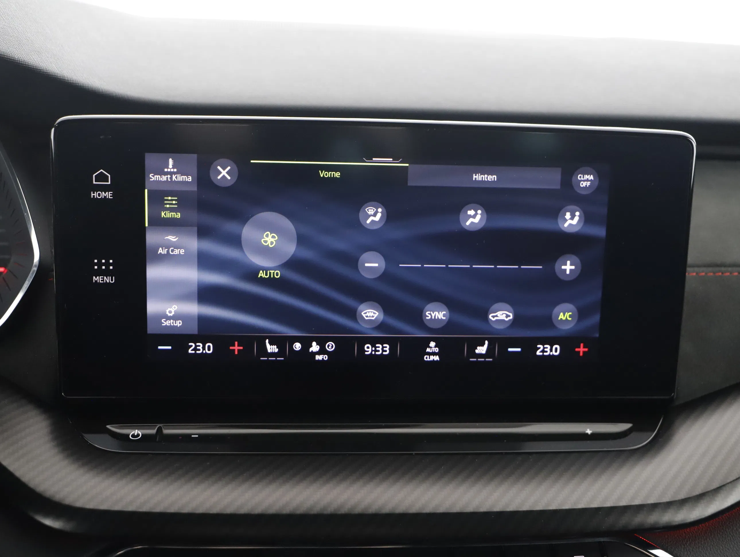 Skoda Octavia Combi 2.0 TDI RS | Bild 19 von 24