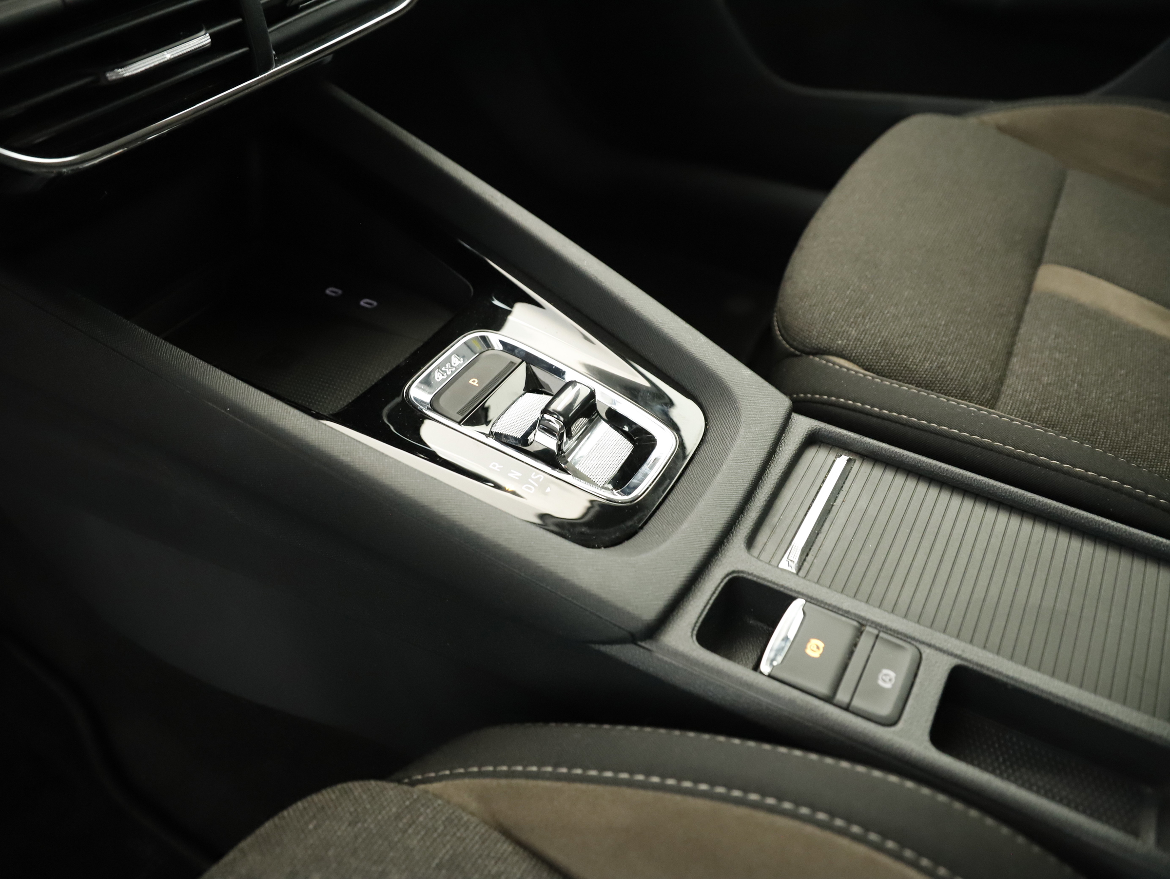 Skoda Octavia Combi 2.0 TDI Scout | Bild 17 von 31