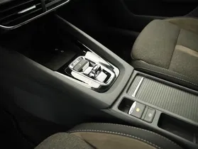 Skoda Octavia Combi 2.0 TDI Scout | Thumbnail 17 von 31