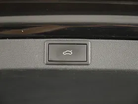 Skoda Octavia Combi 2.0 TDI Scout | Thumbnail 20 von 31