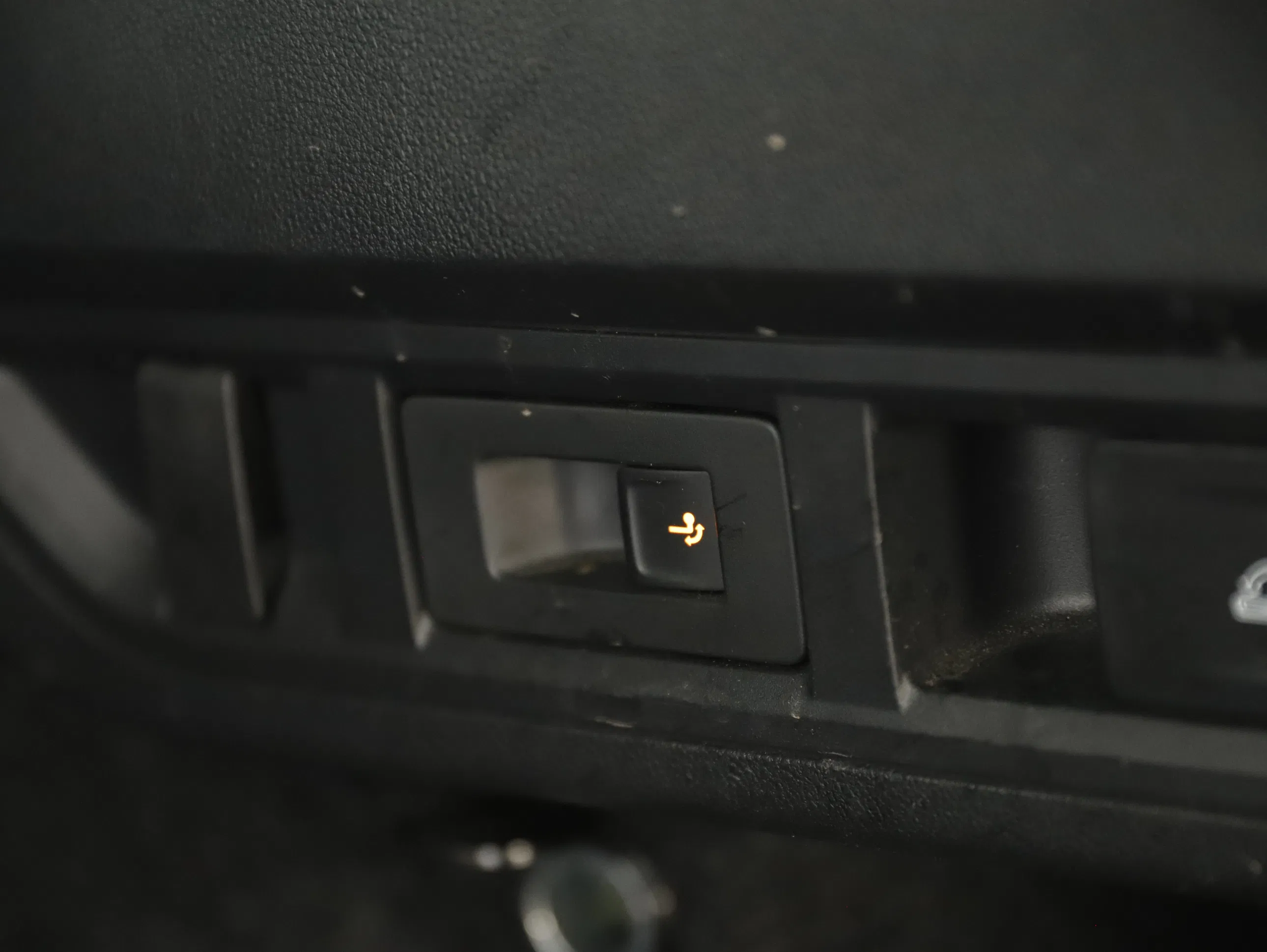 Skoda Octavia Combi 2.0 TDI Scout | Bild 22 von 31