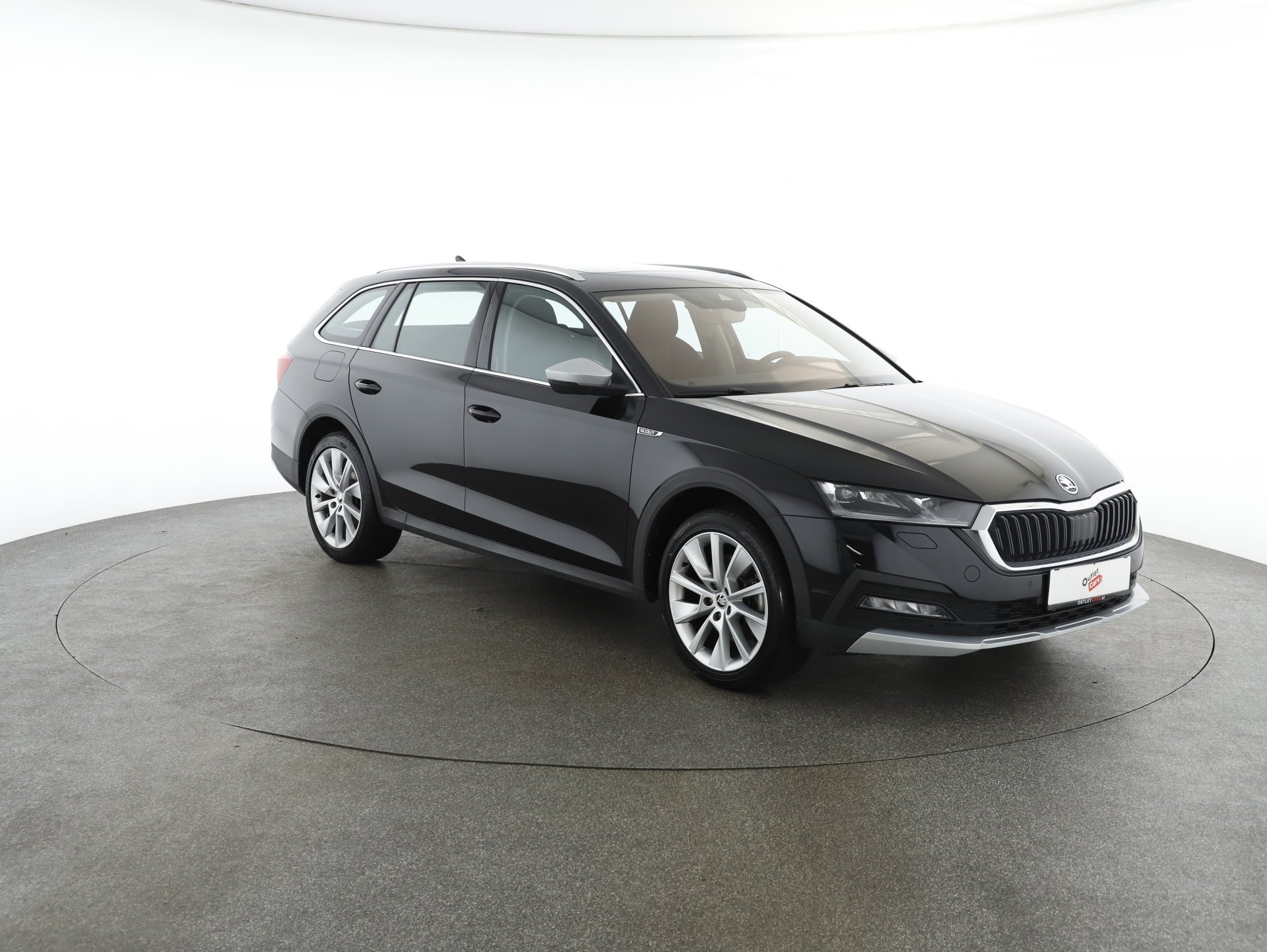 Skoda Octavia Combi 2.0 TDI Scout | Bild 30 von 31