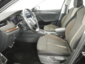 Skoda Octavia Combi 2.0 TDI Scout | Thumbnail 6 von 31