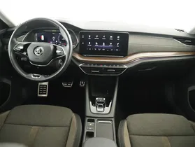 Skoda Octavia Combi 2.0 TDI Scout | Thumbnail 7 von 31