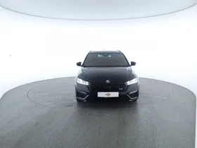 Skoda Octavia Combi 2.0 TDI RS | Thumbnail 28 von 31