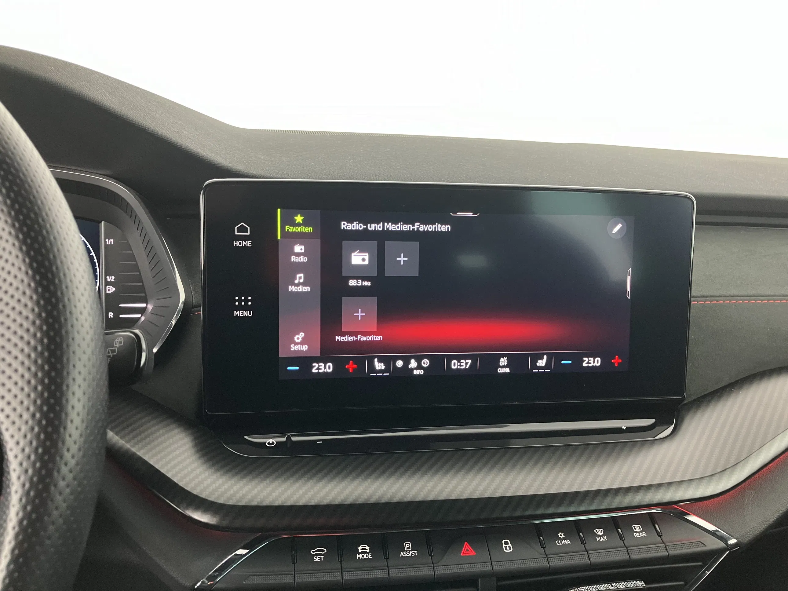 Skoda Octavia Combi 2.0 TDI RS | Bild 10 von 31