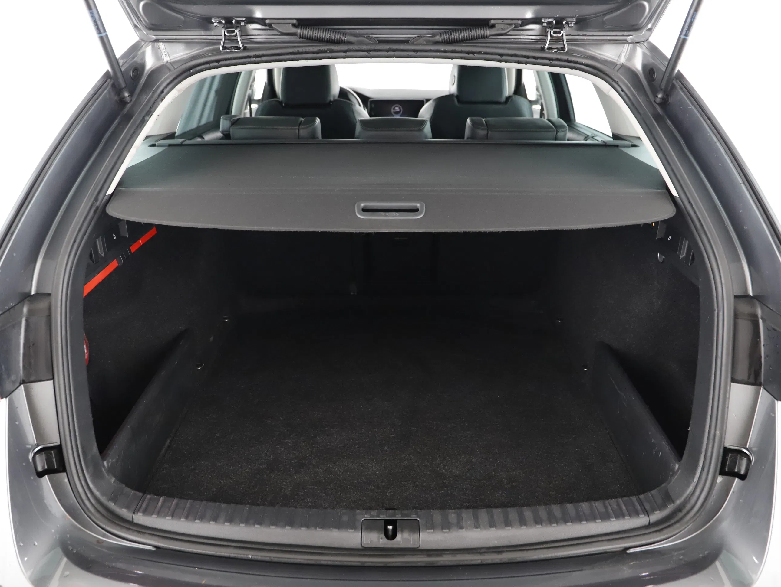 Skoda Octavia Combi 2.0 TDI 4x4 Scout | Bild 20 von 23