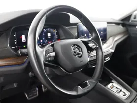 Skoda Octavia Combi 2.0 TDI 4x4 Scout | Thumbnail 9 von 23