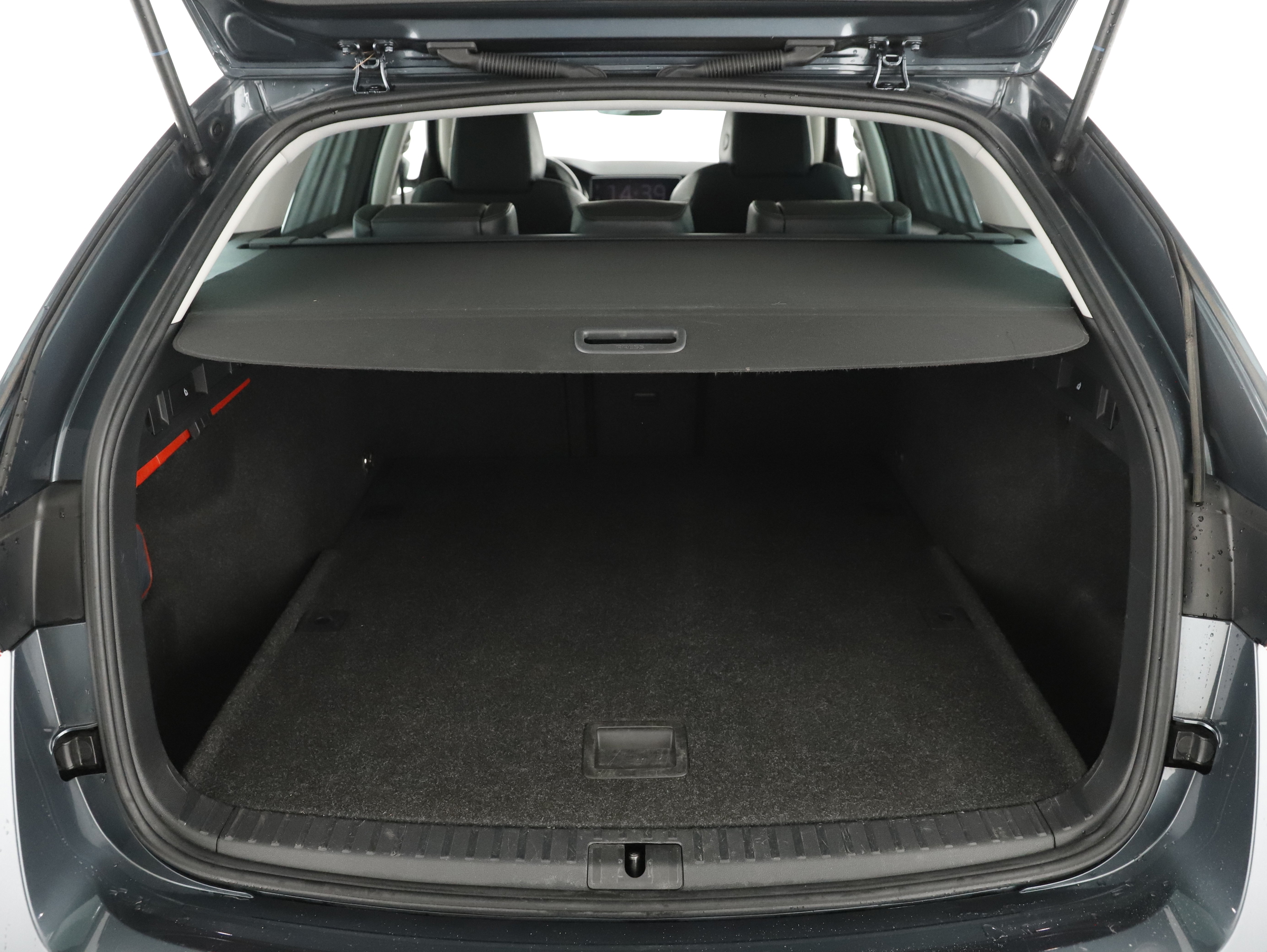 Skoda Octavia Combi 2.0 TDI Scout | Bild 18 von 31