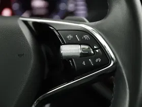 Skoda Octavia Combi 2.0 TDI Scout | Thumbnail 23 von 31