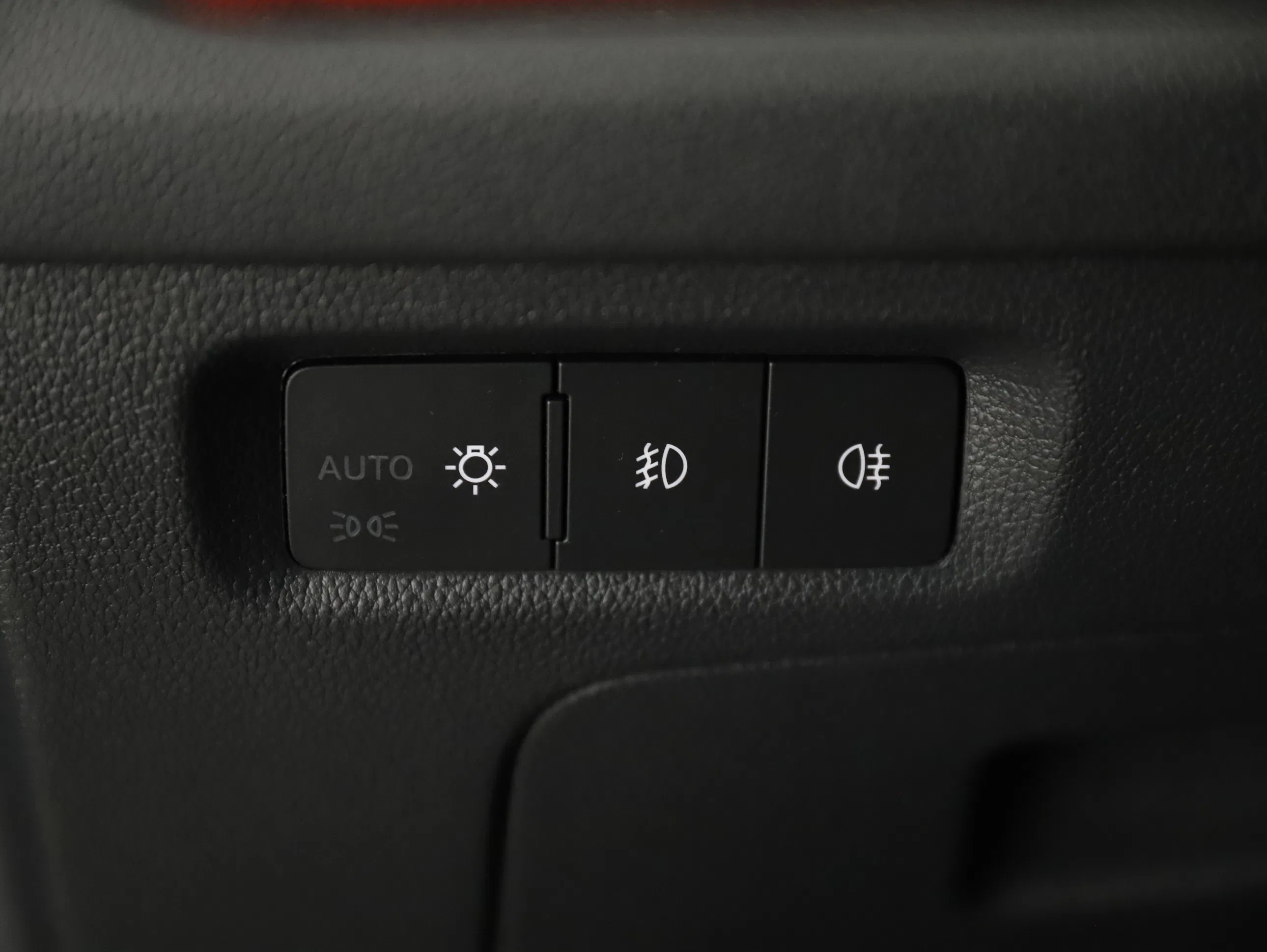 Skoda Octavia Combi 2.0 TDI Scout | Bild 26 von 31