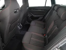 Skoda Octavia Combi 2.0 TDI 4x4 RS | Thumbnail 2 von 23