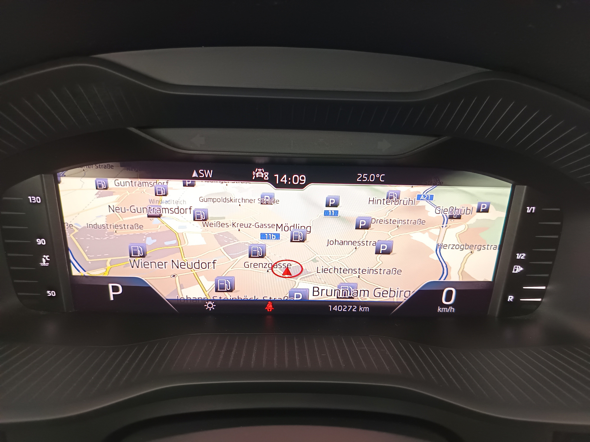 Skoda Kodiaq 2.0 TDI Style 125 | Bild 16 von 31