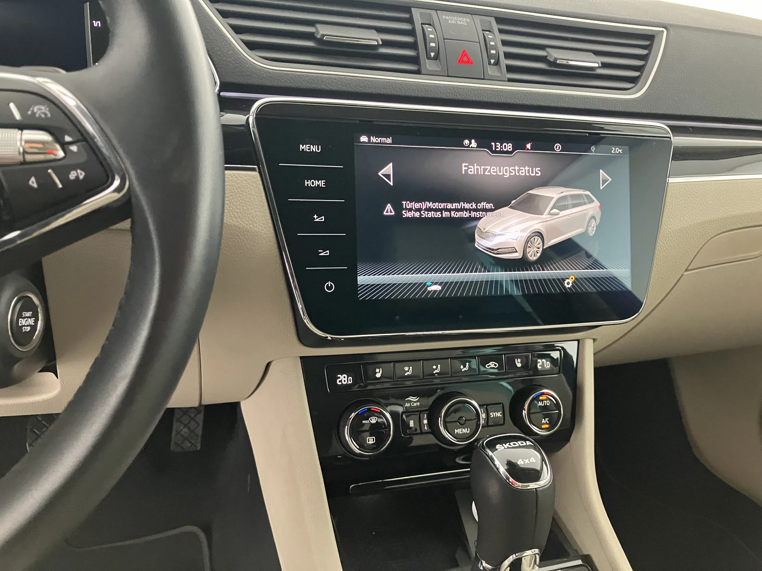 Skoda SUPERB Combi L&K TDI SCR DSG | Bild 12 von 16