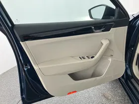 Skoda SUPERB Combi L&K TDI SCR DSG | Thumbnail 4 von 16