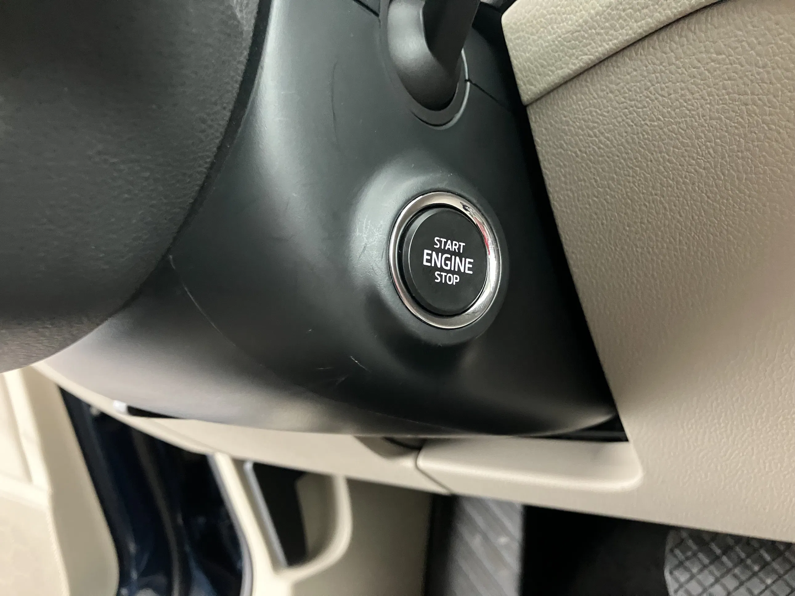 Skoda SUPERB Combi L&K TDI SCR DSG | Bild 9 von 16