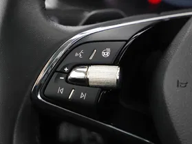 Skoda Superb Combi 2.0 TDI Ambition | Thumbnail 11 von 23