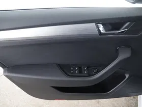 Skoda Superb Combi 2.0 TDI Ambition | Thumbnail 15 von 23