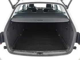 Skoda Superb Combi 2.0 TDI Ambition | Thumbnail 17 von 23